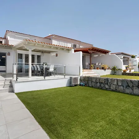 Fantastic Verano Villa